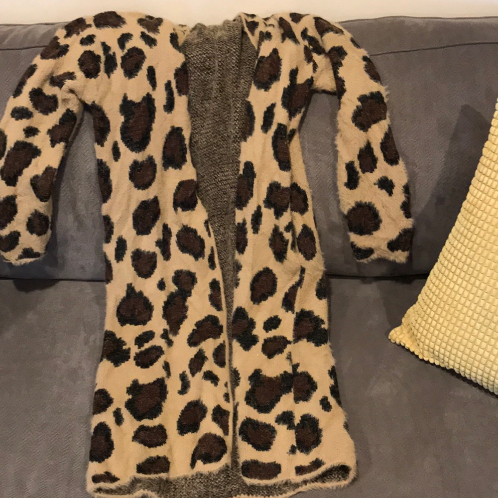Long, cheetah print, sweater
